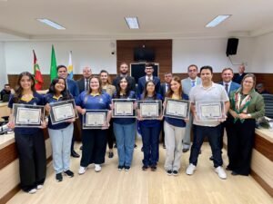 câmara de navegantes aprovação,calendário oficial navegantes,projeto de lei navegantes 2026,igreja santos dos últimos dias navegantes,sessão câmara navegantes,política municipal santa catarina,vereadores navegantes indicações,infraestrutura urbana navegantes,homenagens câmara navegantes,joguinhos abertos santa catarina xadrez,conselheiros tutelares navegantes,educação municipal navegantes,desenvolvimento urbano navegantes,leis municipais navegantes,poder legislativo navegantes