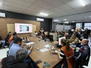 GRAC Balneário Camboriú chuvas,alerta chuva BC SC,Defesa Civil Balneário Camboriú 199,risco deslizamento SC,Canal Marambaia enchente,Rio das Ostras alagamento BC,previsão tempo Balneário Camboriú,emergência chuvas SC,plano de contingência BC,segurança pública chuva,Juliana Pavan prefeita BC,temporais litoral catarinense,alagamentos Santa Catarina,monitoramento Defesa Civil SC,risco climático BC