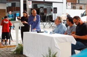 Camboriú assistência social nova sede,Secretaria Desenvolvimento Social Camboriú,atendimento social Santa Catarina,CRAS CREAS Camboriú serviços,políticas públicas assistência social SC,acolhimento população vulnerável,serviços sociais Camboriú SC,SINE Camboriú atendimento,Cadastro Único SC assistência,estrutura assistência social município,proteção social Santa Catarina,atendimento humanizado serviços públicos,programas sociais Camboriú,inclusão social SC,gestão pública assistência social