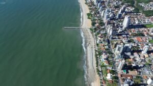 alargamento Praia Central Balneário Piçarras,obra engordamento de praia SC,Prefeitura Balneário Piçarras obras,Tiago Baltt praia central,infraestrutura litorânea Santa Catarina,turismo Balneário Piçarras praia,requalificação orla SC,investimento praia Piçarras,draga Amazone obra praia,obras costeiras Santa Catarina,meio ambiente litoral SC,nova faixa de areia Piçarras,obras públicas litoral norte SC,Fumpra Balneário Piçarras,inauguração Praia Central Piçarras