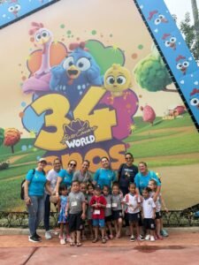 Dia Nacional da Alegria Penha SC,alunos rede municipal Penha Beto Carrero,evento Beto Carrero World educação,turismo social Santa Catarina crianças,inclusão social parques Brasil DNA,Sindepat Dia Nacional da Alegria,estudantes Penha passeio educativo SC,lazer infantil políticas públicas Brasil,educação e turismo SC integração,evento gratuito crianças parque temático,Beto Carrero World ações sociais,turismo educativo Santa Catarina,atividades recreativas alunos SC,acesso lazer crianças Brasil,projeto social parques temáticos Brasil