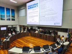 microzoneamento Balneário Camboriú,revisão lei uso do solo BC,Câmara de Vereadores Balneário Camboriú audiência,planejamento urbano Balneário Camboriú SC,emendas projeto lei complementar 2 2026,desenvolvimento urbano Santa Catarina,Plano Diretor Balneário Camboriú,infraestrutura urbana BC,legislação urbanística SC,audiência pública Balneário Camboriú,CJR Câmara BC emendas,zoneamento urbano Balneário Camboriú,crescimento urbano SC,política urbana municipal,uso e ocupação do solo BC