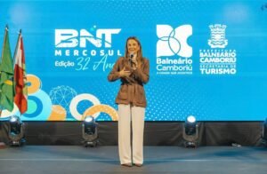 BNT Mercosul 32ª edição,BNT Mercosul Camboriú,BNT Mercosul turismo Brasil,eventos de turismo Santa Catarina,turismo brasileiro 2026,feira de turismo Balneário Camboriú,Expocentro Balneário Camboriú Júlio Tedesco,The Forest Camboriú evento,premiação Personalidades de Ouro turismo,Geninho Goes BNT Mercosul,setor turístico brasileiro,trade turístico nacional,eventos de negócios turismo América do Sul,turismo em Santa Catarina crescimento,networking turismo Brasil,feira de turismo Mercosul,hotel Mercure Balneário Camboriú,Rede Pires turismo,Viva BC Natal 2026,desenvolvimento do turismo brasileiro