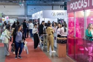 Sebrae subsídio feiras SC,Febratex Group parceria Sebrae,Beauty &amp; Esthetic Show 2026,Veste SC 2026,feiras de moda Santa Catarina,feiras de beleza Brasil,apoio a micro e pequenas empresas,consultoria Sebrae marketing e vendas,empreendedorismo moda SC,setor de vestuário Santa Catarina,economia criativa SC,feiras em Blumenau 2026,Parque Vila Germânica eventos,subsídio estande feiras,pequenos negócios moda e beleza,estratégia comercial Sebrae,capacitação empreendedores SC,mercado de moda Brasil