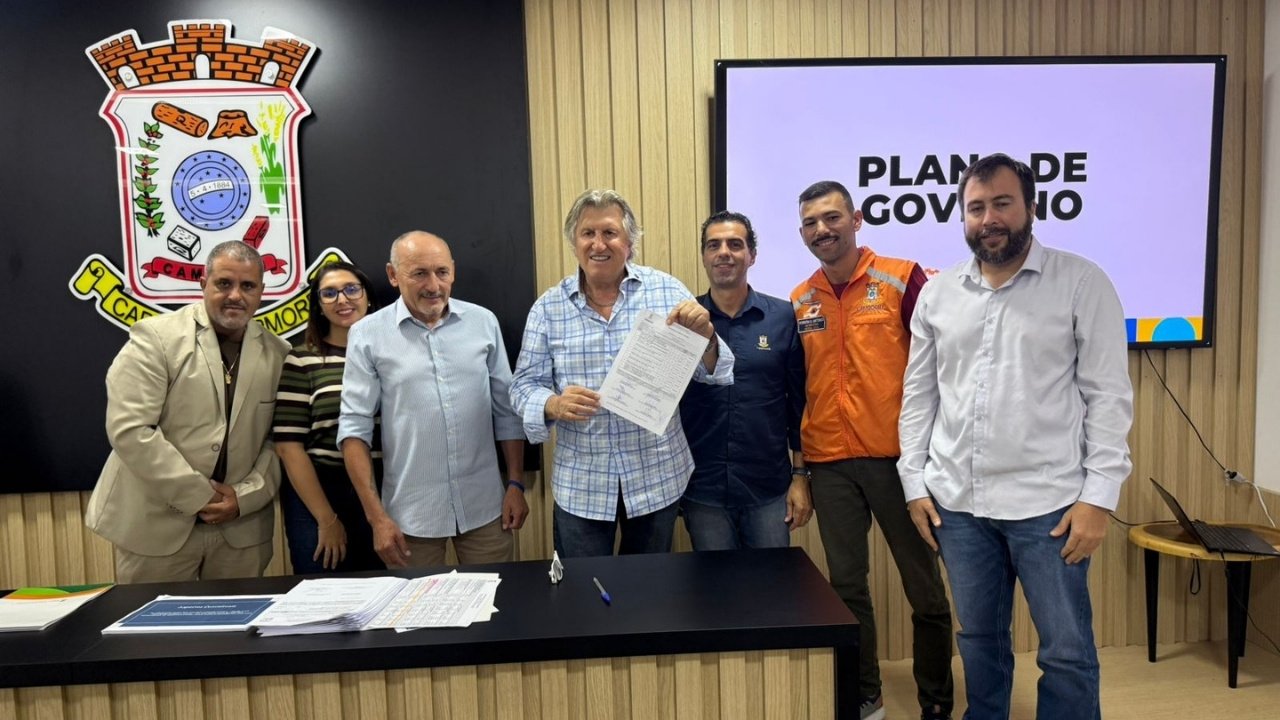 Camboriú,Camboriú Santa Catarina,Prefeitura de Camboriú,prevenção de enchentes,Defesa Civil de Camboriú,infraestrutura em Camboriú,investimento em Camboriú,maquinários para enchentes,escavadeira hidráulica Camboriú,caminhões basculantes Camboriú,drenagem urbana,limpeza de rios Camboriú,desassoreamento de rios,prevenção de alagamentos,Governo de Santa Catarina,obras públicas Camboriú,El Niño Santa Catarina,combate a enchentes,modernização da infraestrutura,equipamentos da Defesa Civil,investimento público Camboriú,manutenção urbana,prevenção climática,segurança da população,gestão de riscos