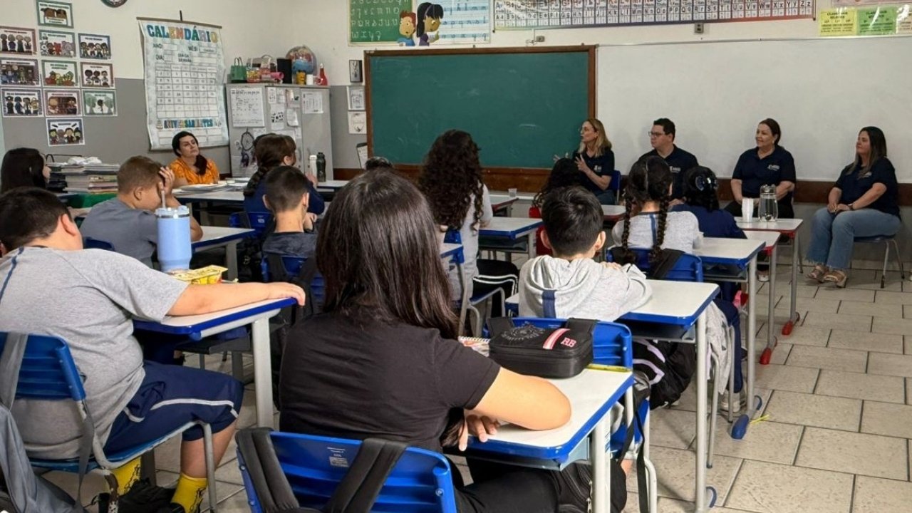 CEAC Balneário Camboriú,Educação Fiscal e Financeira,oficina CEAC 2026,Balneário Camboriú educação,inscrições CEAC,curso gratuito Balneário Camboriú,educação financeira para crianças,educação fiscal Santa Catarina,empreendedorismo juvenil,cidadania fiscal escolas,Programa de Educação Fiscal e Financeira,CEAC Bairro dos Municípios,oficinas para adolescentes BC,cursos gratuitos Santa Catarina,educação complementar Balneário Camboriú,Secretaria de Educação BC,formação cidadã infantil