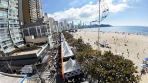 Palavras-chave: Festa dos Amigos Balneário Camboriú,inscrições Festa dos Amigos 2026,Avenida Atlântica BC,eventos Balneário Camboriú,turismo BC,calendário de eventos BC,62 anos Balneário Camboriú,festa popular SC,participação Festa dos Amigos,sistema 1Doc BC,Secretaria de Turismo BC,Fundo Municipal de Amparo aos Animais,FAMA BC,Programa Castra Pet,castração de animais SC,eventos culturais Santa Catarina,confraternização Balneário Camboriú,edital Festa dos Amigos,inscrição evento público SC,festas tradicionais BC