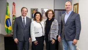 IR com Propósito,destinação do Imposto de Renda Santa Catarina,SINDAF-SC,vice-governadora Santa Catarina,Marilisa Boehm,Imposto de Renda projetos sociais,fundos sociais SC,declaração do IR 2026,prazo Imposto de Renda 29 de maio,arrecadação Santa Catarina,política tributária estadual,Auditores Estaduais de Finanças Públicas SC,sistema financeiro estadual SC,investimentos sociais Santa Catarina,projetos sociais crianças adolescentes idosos,Imposto de Renda solidário,mobilização social SC,governo de Santa Catarina IR