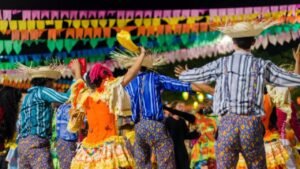 O Fabuloso Arraiá,festa junina Itajaí,evento em Itajaí,Praça Marco Zero Itajaí,arraial em Santa Catarina,gastronomia típica junina,música ao vivo Itajaí,chope artesanal Itajaí,festa gratuita Itajaí,turismo em Itajaí,programação junina SC,eventos junho 2026,quadrilha junina Itajaí,Hames Eventos,Fundação Cultural de Itajaí,festas juninas Santa Catarina,feira criativa Itajaí,arraial gratuito SC
