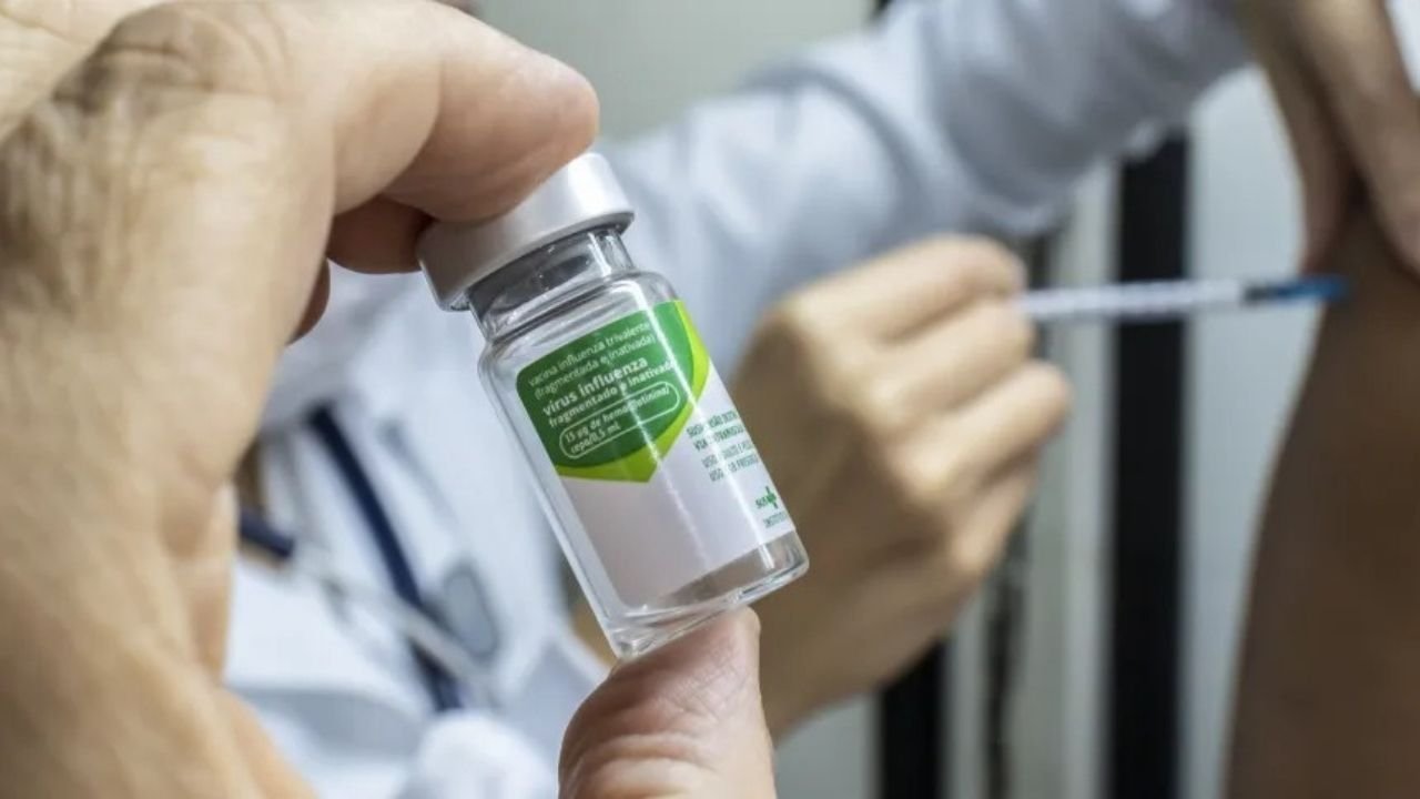 vacina da gripe Itapema,vacinação Influenza Itapema,gripe em Itapema,campanha de vacinação Itapema,Secretaria de Saúde de Itapema,vacina liberada para toda população,vacinação Santa Catarina,cobertura vacinal SC,Síndrome Respiratória Aguda Grave,SRAG Santa Catarina,vacina gripe 2026,unidades de saúde Itapema,vacinação para crianças e gestantes,prevenção da gripe,saúde pública em Itapema,vacinação idosos Itapema,campanha Influenza Santa Catarina