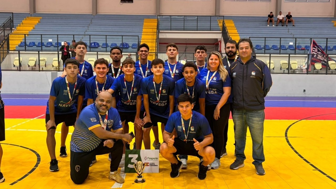 Navegantes esporte,Joguinhos Abertos Santa Catarina,FME Navegantes,Fundação Municipal de Esportes Navegantes,classificação Joguinhos Navegantes,esporte de base Navegantes,atletas de Navegantes,Porto União Joguinhos,Itapema competição esportiva,Bolsa Atleta Navegantes,futsal Navegantes,voleibol Navegantes,futebol Navegantes,competição estadual Santa Catarina,jovens atletas Navegantes,esporte municipal Santa Catarina,fase regional Joguinhos