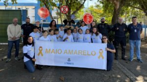 Programa Transitar,BC Trânsito,Balneário Camboriú,Santa Catarina,Maio Amarelo,educação no trânsito,segurança no trânsito,mobilidade urbana,faixa de pedestres,conscientização no trânsito,Prefeitura de Balneário Camboriú,trânsito seguro,escola pública de trânsito,ações educativas,campanha Maio Amarelo,trânsito humanizado,estudantes no trânsito,segurança viária