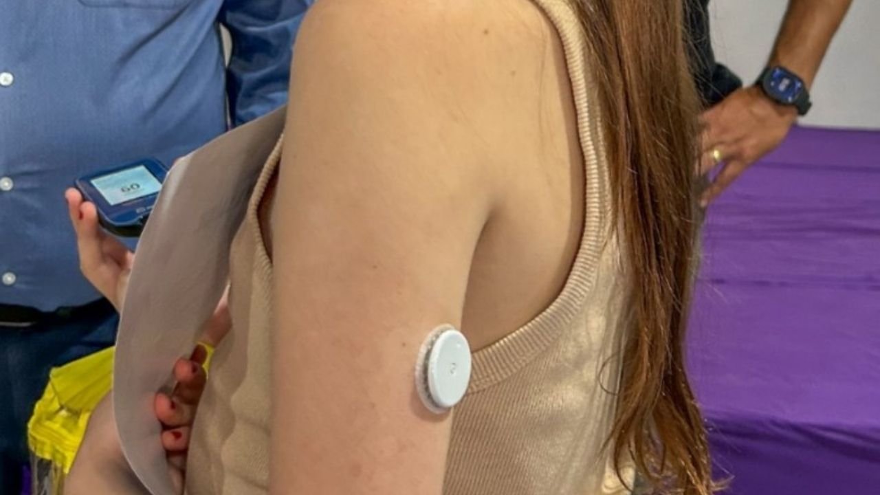 Balneário Camboriú,sensores de glicose,monitoramento contínuo de glicose,diabetes tipo 1,Secretaria de Saúde de Balneário Camboriú,Libre 2 Plus,saúde pública,tecnologia em saúde,glicemia,pacientes com diabetes,sensor de glicose gratuito,UBS Balneário Camboriú,programa de saúde municipal,monitoramento glicêmico,Santa Catarina,tratamento diabetes tipo 1,inovação na saúde,monitoramento de açúcar no sangue,programa municipal de diabetes,sensores FreeStyle Libre