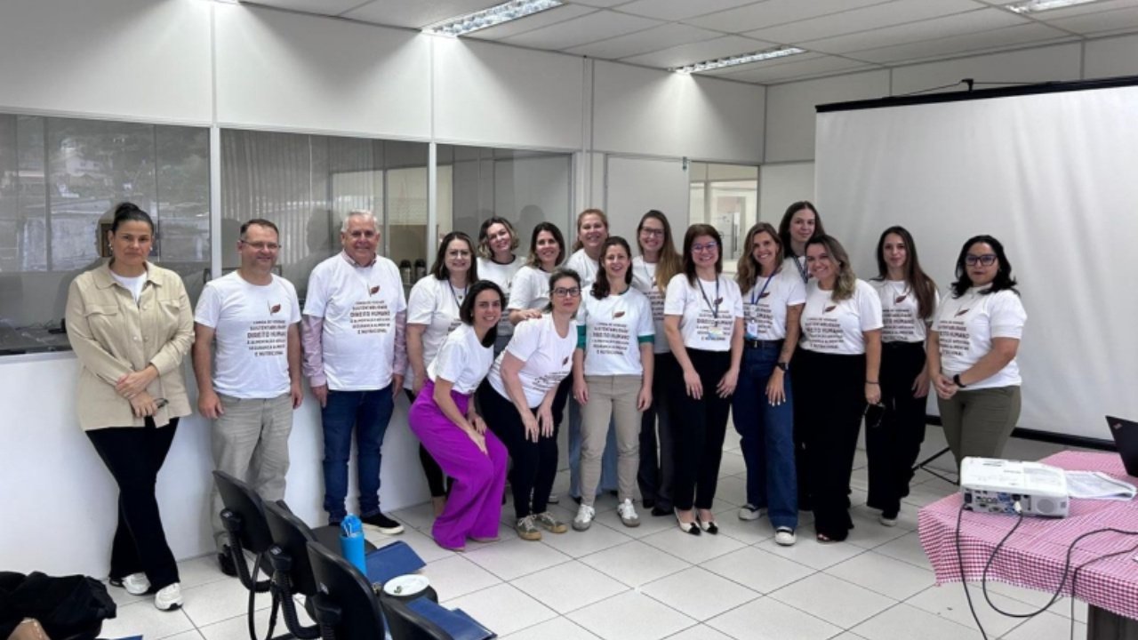 COMSEA,COMSEA Itajaí,segurança alimentar,segurança alimentar em Itajaí,Conselho Municipal de Segurança Alimentar,fórum de eleição COMSEA,Itajaí Santa Catarina,Secretaria de Assistência Social de Itajaí,sociedade civil em Itajaí,gestão 2026 2028,Lei Municipal 7689 2024,políticas públicas em Itajaí,direito à alimentação adequada,participação social,conselho municipal,assistência social em Itajaí,entidades da sociedade civil,gestão pública participativa,cidadania em Itajaí,desenvolvimento social