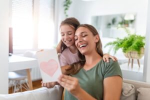 Intenção de compras para o Dia das Mães cresce 9,2% e atinge recorde em SC