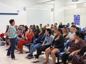 Escolas municipais de Itapema,Itapema,Itapema Santa Catarina,Dia da Família,educação em Itapema,rede municipal de ensino Itapema,escolas de Itapema,apresentações escolares Itapema,ensino fundamental Itapema,comunidade escolar Itapema,secretaria de educação Itapema,homenagens Dia da Família,atividades escolares Itapema,valorização da família na escola,educação Santa Catarina,alunos de Itapema,integração escolar Itapema,eventos escolares Itapema,família e educação,escolas públicas de Itapema