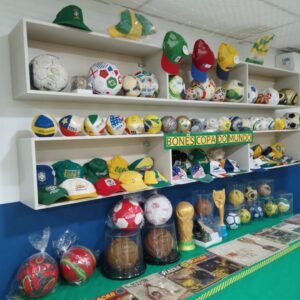 Exposição Copa do Mundo Balneário Camboriú,CEM Dona Lili exposição Copa 2026,Copa do Mundo FIFA 2026 SC,exposição futebol Balneário Camboriú,eventos Copa do Mundo litoral SC,Seleção Brasileira Copa 2026,exposição gratuita escolas Balneário Camboriú,troca de figurinhas Copa do Mundo BC,história Copa do Mundo exposição SC,eventos culturais Balneário Camboriú junho 2026,agendamento exposição Copa BC,futebol história colecionáveis Copa do Mundo,Brasil Escócia Copa 2026,eventos educativos Balneário Camboriú,Copa do Mundo álbum figurinhas exposição