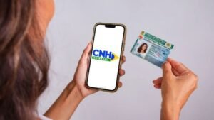 CNH gratuita,carteira de motorista gratuita,novas CNHs em Santa Catarina,habilitação Santa Catarina,CNH do Brasil,curso teórico gratuito CNH,economia para tirar carteira,primeira habilitação,emissão de CNH,trânsito brasileiro,Ministério dos Transportes,renovação automática CNH,Registro Nacional Positivo de Condutores,formação de condutores,exames CNH,instrutores autônomos credenciados,redução de custos CNH,programa CNH Brasil,mobilidade no Brasil