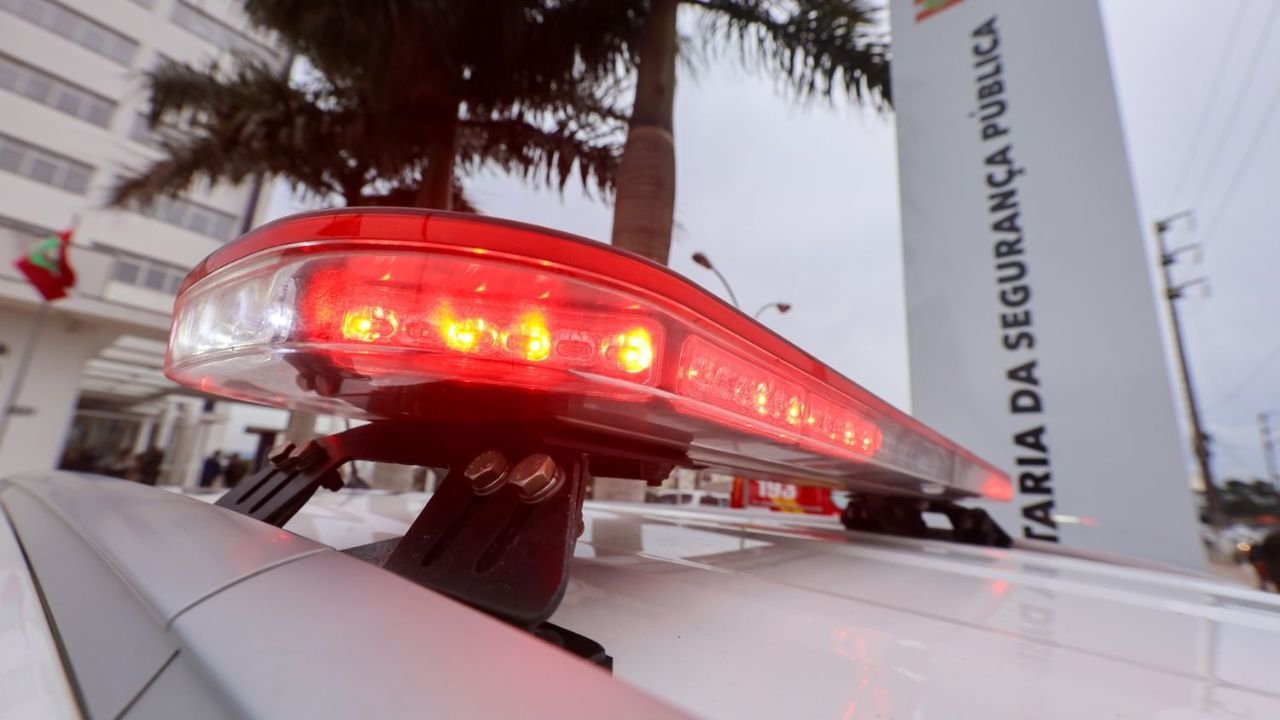 Santa Catarina,homicídios em Santa Catarina,segurança pública,menor número de homicídios,SSP,Atlas da Violência 2026,taxa de homicídios,violência letal,redução da criminalidade,Florianópolis,Jaraguá do Sul,Brusque,Blumenau,Tubarão,segurança em Santa Catarina,ranking nacional de segurança,estado mais seguro do Brasil,homicídios por 100 mil habitantes,políticas de segurança pública,violência no Brasil