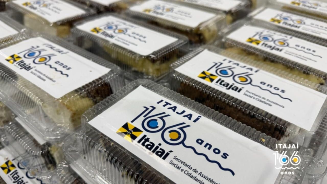 166 anos de Itajaí,aniversário de Itajaí 2026,bolo de aniversário de Itajaí,distribuição de bolo em Itajaí,Cordeiros Itajaí,programação aniversário de Itajaí,Secretaria de Assistência Social e Cidadania,Corte Oficial do Bolo,Centreventos Governador Luiz Henrique da Silveira,eventos em Itajaí,comemoração municipal,bairros de Itajaí,tradição de aniversário de Itajaí,festa de aniversário da cidade,agenda de eventos em Itajaí,celebração comunitária,população de Itajaí,litoral norte de Santa Catarina