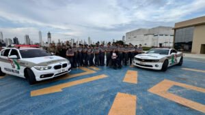 Colégio Policial Militar Blumenau,visita técnica Balneário Camboriú,12º BPM,Polícia Militar de Santa Catarina,segurança pública Balneário Camboriú,turismo em Balneário Camboriú,estudantes Blumenau,policiamento turístico,equipamentos turísticos,Parque Unipraias,Senna Tower,formação de estudantes,educação militar,atividade operacional,Santa Catarina