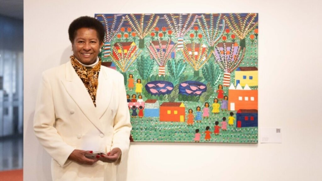 Tercília dos Santos,exposição Tercília dos Santos,arte naïf brasileira,arte naïf em Santa Catarina,exposição de arte em Santa Catarina,cultura catarinense,Assembleia Legislativa de Santa Catarina,Alesc exposição,artista catarinense,pintura naïf,cultura popular brasileira,ancestralidade afro-brasileira,memória cultural,arte contemporânea brasileira,Galeria Ernesto Meyer Filho,Piratuba Santa Catarina,Florianópolis cultura,São José Santa Catarina,artistas autodidatas,reconhecimento internacional da arte