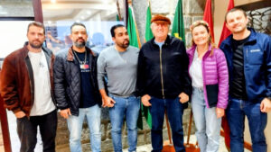 pista de skate Camboriú,Parque Linear Camboriú,investimento esporte Camboriú,licitação pista de skate SC,Prefeitura de Camboriú obras,esporte e lazer Camboriú,infraestrutura esportiva municipal,skate street Camboriú,juventude esporte inclusão social,emenda parlamentar Camboriú,vereador Eduardo Henrique Dudu,Fundação Municipal de Esportes Camboriú,obras públicas Camboriú 2026,investimento urbano SC,equipamentos esportivos municipais,espaço público lazer Camboriú,política esportiva municipal,desenvolvimento urbano Camboriú,obras Parque Linear Camboriú