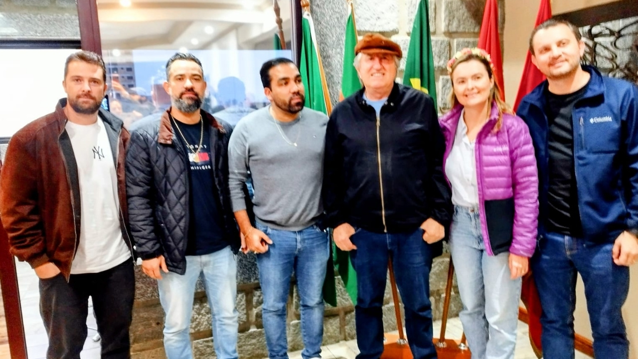 pista de skate Camboriú,Parque Linear Camboriú,investimento esporte Camboriú,licitação pista de skate SC,Prefeitura de Camboriú obras,esporte e lazer Camboriú,infraestrutura esportiva municipal,skate street Camboriú,juventude esporte inclusão social,emenda parlamentar Camboriú,vereador Eduardo Henrique Dudu,Fundação Municipal de Esportes Camboriú,obras públicas Camboriú 2026,investimento urbano SC,equipamentos esportivos municipais,espaço público lazer Camboriú,política esportiva municipal,desenvolvimento urbano Camboriú,obras Parque Linear Camboriú