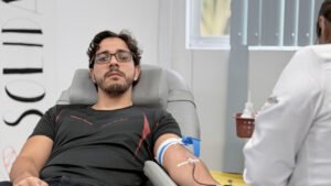 Junho Vermelho Navegantes,doação de sangue Navegantes,Câmara de Vereadores de Navegantes,campanha de doação de sangue,incentivo à doação de sangue,Hemosc Blumenau,cadastro de medula óssea,saúde pública em Santa Catarina,mobilização social,campanhas de conscientização,servidores públicos,cidadania,ação institucional,transfusão de sangue,voluntariado