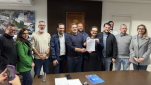 atendimento a autistas Itajaí,vagas para autistas Itajaí,AMA Itajaí,Associação de Pais e Amigos do Autista,autismo em Itajaí,inclusão social,assistência social Itajaí,atendimento multidisciplinar,crianças autistas,adolescentes autistas,Fundo da Infância e Adolescência,FIA Itajaí,saúde e inclusão,tratamento para autismo,fila de espera autismo,políticas públicas,desenvolvimento infantil,apoio às famílias