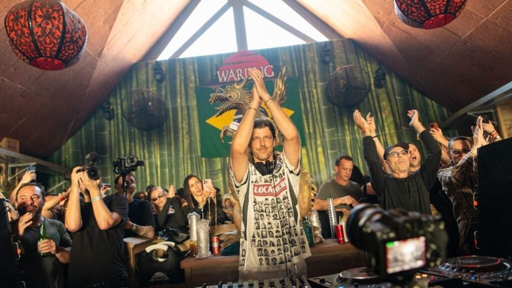 Warung Beach Club Itajaí,encerramento Warung Beach Club,música eletrônica Brasil,Praia Brava Itajaí,The Final Journey Warung,Closing Weekend Warung,clube de música eletrônica,cena eletrônica brasileira,eventos em Itajaí,cultura eletrônica,artistas internacionais música eletrônica,legado do Warung,baladas em Santa Catarina,turismo Itajaí,entretenimento SC,música eletrônica mundial,clubes brasileiros