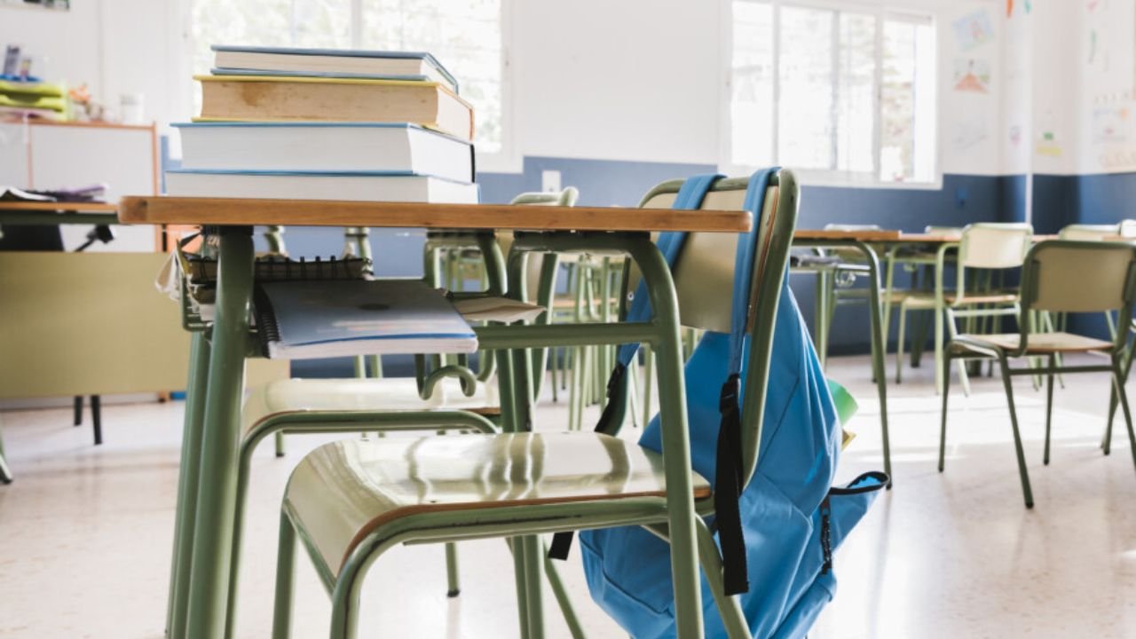 Prêmio Paz nas Escolas,inscrições Paz nas Escolas,cultura de paz nas escolas,combate ao bullying,prevenção da violência escolar,Santa Catarina educação,concurso de vídeos escolares,Integra Santa Catarina,estudantes de Santa Catarina,ensino fundamental,ensino médio,ambiente escolar seguro,cidadania nas escolas,Alesc,concurso estudantil Santa Catarina,projetos escolares,vídeos educativos,violência nas escolas,educação catarinense,participação estudantil