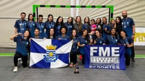 handebol Balneário Camboriú,FME Balneário Camboriú,Taça Sul Juvenil de Handebol,Campeonato Brasileiro de Handebol,handebol feminino juvenil,esporte em Balneário Camboriú,Fundação Municipal de Esportes,bronze na Taça Sul,vaga para o Brasileiro de Handebol,Torres RS,Joguinhos Abertos de Santa Catarina,handebol catarinense,equipe juvenil feminina,competição esportiva,esporte de base,Balneário Camboriú esporte,handebol Santa Catarina,Paulo Lucas da Silva,atletas de Balneário Camboriú,campeonato nacional de handebol