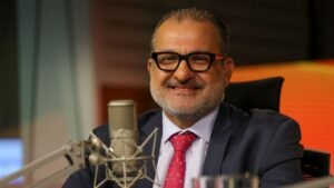 CNH do Brasil,carteira de motorista,habilitação no Brasil,Ministério dos Transportes,George Santoro,emissão de CNH,redução do custo da CNH,renovação automática da CNH,aplicativo CNH do Brasil,segurança viária,Registro Nacional Positivo de Condutores,RNPC,Senatran,pedágio eletrônico free flow,compra e venda de veículos usados,trânsito brasileiro,digitalização de serviços públicos,carteira de habilitação