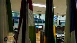 Câmara de Balneário Camboriú,sessão da Câmara,pauta da Câmara de BC,Programa Jovem Cidadão BC,projetos de lei Balneário Camboriú,Legislativo de Balneário Camboriú,Kaká Fernandes,Alessandro Teco,Samir Dawud,Jair Bolsonaro vereador,erotização infantil,Casa do Adolescente,ampliação de vagas para engenheiro,Bairro das Nações,Poder Executivo Municipal,política em Balneário Camboriú,sessão ordinária Câmara BC,votação de projetos,Câmara Municipal de Balneário Camboriú,notícias de Balneário Camboriú