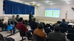 Estacionamento Rotativo Itapema,Zona Azul Itapema,audiência pública Itapema,Prefeitura de Itapema,mobilidade urbana,vagas de estacionamento,sistema rotativo digital,estacionamento pago,Centro de Itapema,Meia Praia Itapema,infraestrutura urbana,segurança pública Itapema,licitação estacionamento rotativo,Tribunal de Contas,comércio local,tecnologia no trânsito,planejamento urbano,concessão pública