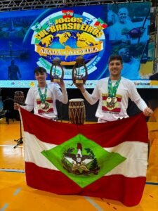 ABADÁ-Capoeira Balneário Camboriú,capoeira em Balneário Camboriú,Jogos Sul-Brasileiros ABADÁ-Capoeira 2026,Ponto de Cultura,cultura afro-brasileira,esporte em Balneário Camboriú,capoeiristas de Santa Catarina,competição de capoeira,Maringá Paraná,Fundação Cultural de Balneário Camboriú,aulas gratuitas de capoeira,capoeira em Santa Catarina,Mateus Cunha,Wesley Lemos,Elton Anderson Santos,Instrutor Coruja,desenvolvimento cultural,projetos sociais,esporte e cultura,capoeira brasileira