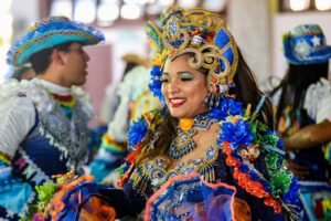 Arraiá Solidário,Brusque,festa junina em Brusque,Pavilhão da Fenarreco,evento gratuito,programação junina,gastronomia típica,cultura popular,turismo em Brusque,atrações culturais,feira de artesanato,agricultura familiar,evento beneficente,Associação Mãos do Bem,Fundação Municipal de Turismo,fogueira gigante,festa para famílias