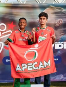 Camboriú conquista medalhas,Camboriú no PARAJESC 2026,PARAJESC 2026 Santa Catarina,paradesporto em Camboriú,esporte inclusivo em Camboriú,atletas paralímpicos de Camboriú,medalhas de Camboriú,competição escolar paradesportiva,Jogos Escolares Paradesportivos de Santa Catarina,APECAM Camboriú,APAE Camboriú,atletismo paralímpico,bocha paralímpica BC4,parabadminton em Santa Catarina,tênis de mesa adaptado,esporte para pessoas com deficiência,inclusão social pelo esporte,Fesporte Santa Catarina,delegação camboriuense,paratletas catarinenses