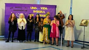 Matinê 60+,Matinê 60+ Balneário Camboriú,teatro para idosos,grupo Teatro 60+,Secretaria da Pessoa Idosa,idosos em Balneário Camboriú,cultura na terceira idade,lazer para idosos,qualidade de vida dos idosos,atividades para terceira idade,evento cultural em Balneário Camboriú,envelhecimento ativo,inclusão social de idosos,oficina de teatro gratuita,programação para idosos,Santa Catarina,entretenimento para idosos