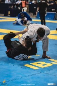 Fortaleza International Open de Jiu-Jitsu,jiu-jitsu Balneário Camboriú,FMEBC,Fundação Municipal de Esportes de Balneário Camboriú,André Pereira jiu-jitsu,Vyctor Buzatto,competição de jiu-jitsu 2026,esporte Santa Catarina,atletas catarinenses,ranking internacional jiu-jitsu,campeonato de jiu-jitsu Brasil,medalha de ouro jiu-jitsu,medalha de prata jiu-jitsu,circuito classificatório jiu-jitsu,esportes de combate,eventos esportivos Fortaleza CE,jiu-jitsu faixa marrom,jiu-jitsu faixa preta,desenvolvimento esportivo SC