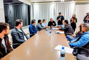 pista de skate Camboriú,Parque Linear Camboriú,investimento esporte Camboriú,licitação pista de skate SC,Prefeitura de Camboriú obras,esporte e lazer Camboriú,infraestrutura esportiva municipal,skate street Camboriú,juventude esporte inclusão social,emenda parlamentar Camboriú,vereador Eduardo Henrique Dudu,Fundação Municipal de Esportes Camboriú,obras públicas Camboriú 2026,investimento urbano SC,equipamentos esportivos municipais,espaço público lazer Camboriú,política esportiva municipal,desenvolvimento urbano Camboriú,obras Parque Linear Camboriú