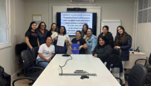Banco da Família,Rede de Mulheres,Prêmio ADVB Empresa Cidadã 2026,empreendedorismo feminino,inclusão financeira,mulheres empreendedoras,microfinanças,Lages,Santa Catarina,geração de renda,autonomia financeira feminina,educação financeira,desenvolvimento social,crédito solidário,garantia solidária,protagonismo feminino,Programa Despertar,impacto social,fortalecimento comunitário,acesso ao crédito para mulheres,microcrédito em Santa Catarina