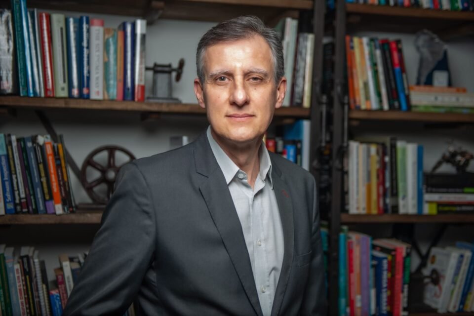 Consultor catarinense para empresas de software retoma ponte EUA-Brasil