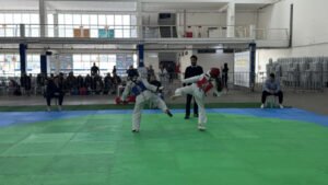 Itajaí,Projeto Mil e Uma Formas de Educar,Mega Open Internacional de Taekwondo,taekwondo em Itajaí,esporte social,inclusão social,Secretaria Municipal de Assistência Social e Cidadania,Centreventos de Itajaí,Liga Sul-Brasileira de Taekwondo,crianças em vulnerabilidade social,adolescentes,esporte e cidadania,Santa Catarina,competição de taekwondo,projeto social em Itajaí,investimento em esporte,desenvolvimento social,formação cidadã