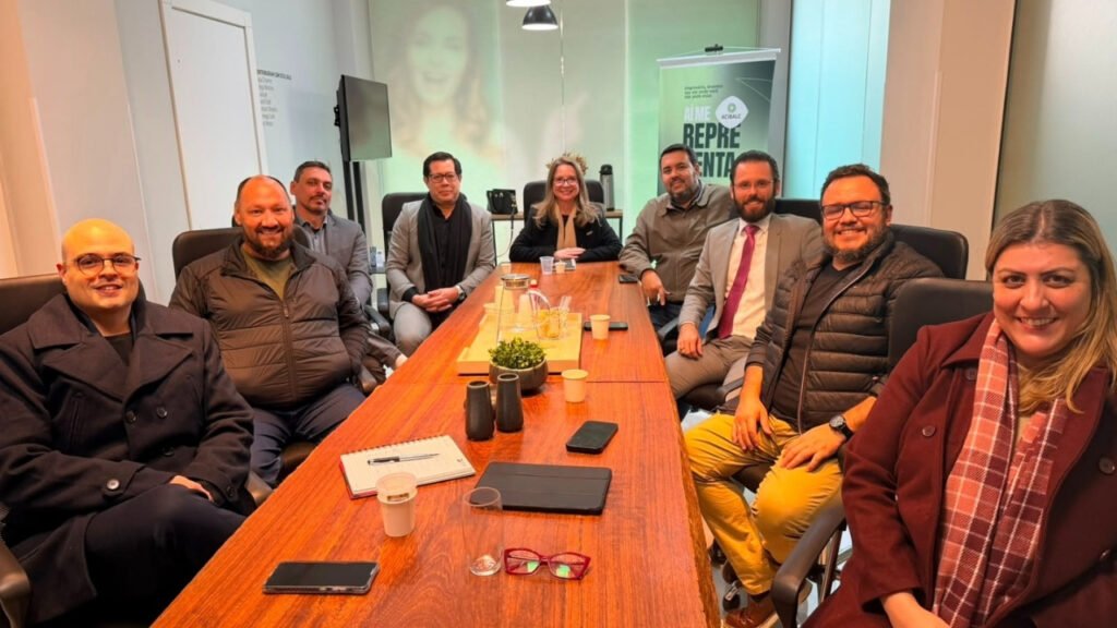 ACIBALC,ACICAMB,ACIBALC Balneário Camboriú,ACICAMB Camboriú,associação empresarial,associativismo,empresários de Balneário Camboriú,empresários de Camboriú,desenvolvimento regional,empreendedorismo,ambiente de negócios,economia de Balneário Camboriú,economia de Camboriú,representatividade empresarial,fortalecimento empresarial,desenvolvimento econômico,entidades empresariais Santa Catarina