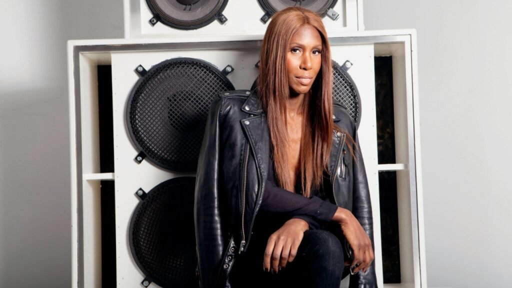 Eli Iwasa,Honey Dijon,Curitiba,Ópera de Arame,música eletrônica,house music,techno,Housenation,evento em Curitiba,show de Honey Dijon,Eli Iwasa Curitiba,DJs brasileiras,cena eletrônica brasileira,cultura clubber,eventos no Paraná,festival de música eletrônica,Disk Ingressos,música eletrônica no Brasil