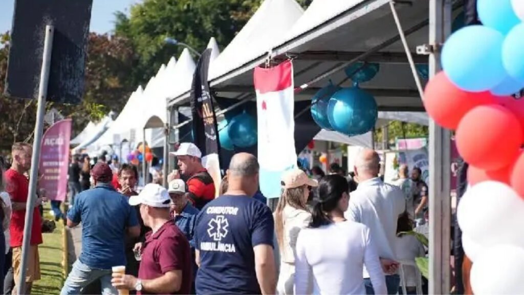 Festa dos Amigos,Festa dos Amigos Penha,Praia Alegre,Penha,evento em Penha,turismo em Penha,programação em Penha,eventos em Santa Catarina,o que fazer em Penha,lazer em Penha,Praia Alegre Penha,Secretaria de Turismo de Penha,turismo em Santa Catarina,festa comunitária,calendário de eventos de Penha,atrações em Penha,domingo em Penha,eventos no litoral catarinense