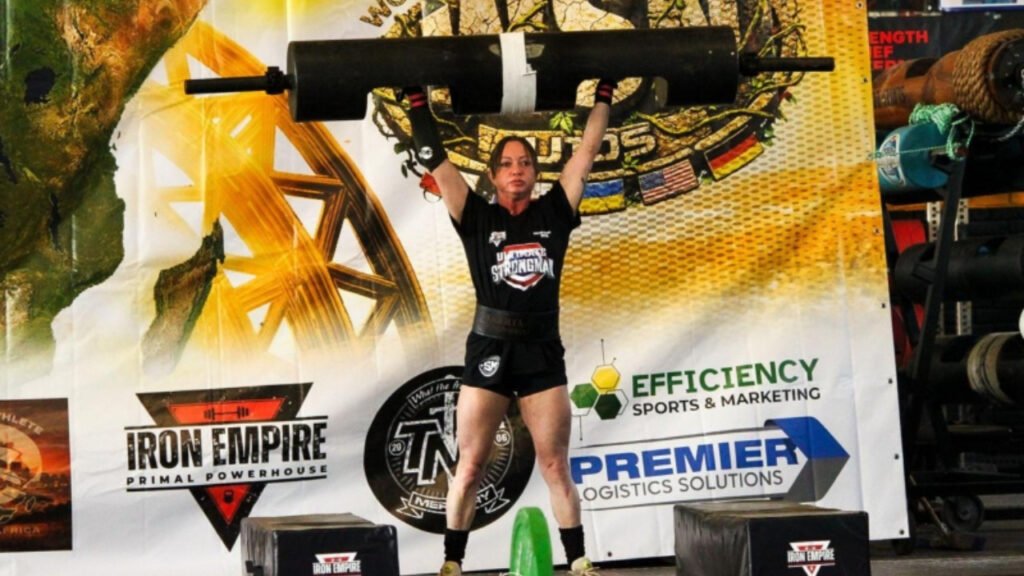 Guarda Municipal de Itajaí Strongman,Roberta Oliveira Strongman,campeonato mundial de Strongman,vice-campeã mundial Strongman Itajaí,World Ultimate Strongman Championship,agente Guarda Municipal Itajaí atleta,Strongman Santa Catarina,Itajaí esporte força,segurança pública Itajaí esporte,atleta de Itajaí África do Sul,Strongman categoria até 63 kg,conquista internacional Itajaí,guarda municipal esporte,Roberta Oliveira Itajaí,campeonato mundial força extrema