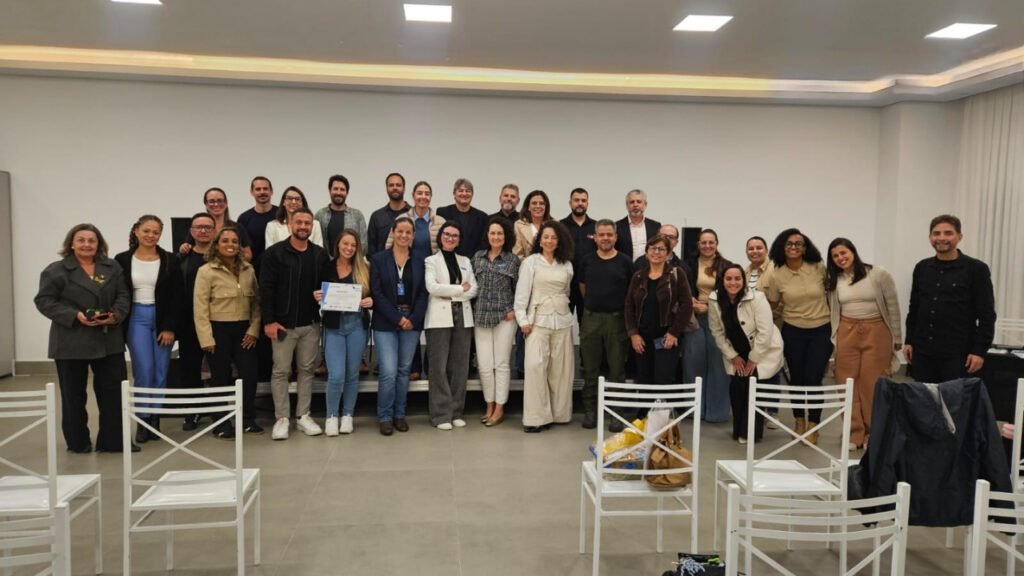 Sebrae SC,ALI Produtividade,Regional Foz,micro e pequenas empresas,inovação empresarial,produtividade,gestão empresarial,transformação digital,Agentes Locais de Inovação,programa ALI,Brasil Mais Produtivo,Sebrae Santa Catarina,capacitação empresarial,aumento de faturamento,redução de custos,consultoria empresarial,desenvolvimento de empresas,empreendedorismo,inovação em Santa Catarina,pequenas empresas SC